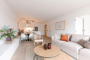 Huswell - Renovated apartment with sea view and parking
